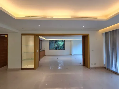 Villa for rent TWD 180 000 - Zhongyong 1st Rd - 5 bedrooms