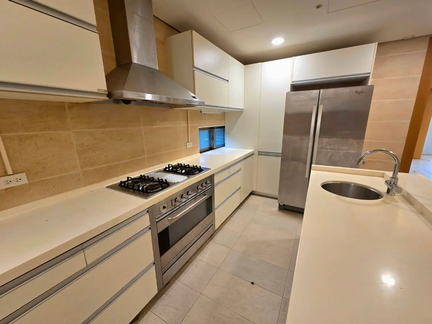 5 bedrooms villa for rent TWD 180 000 - 160 ping - Taipei City,Shilin District slide 5