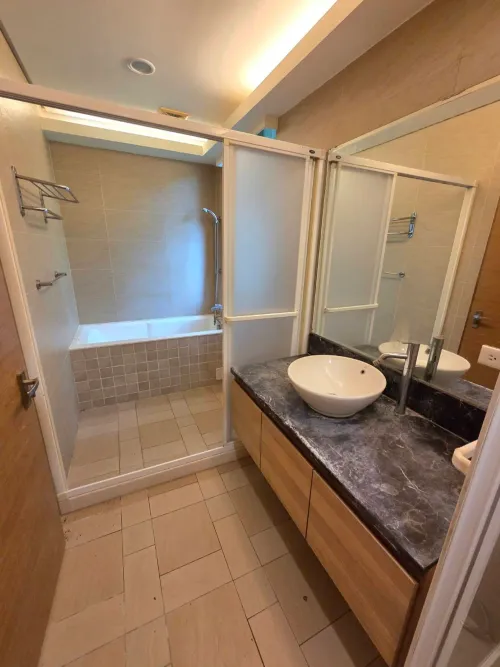 Villa for rent TWD 180 000 - Zhongyong 1st Rd - 5 bedrooms