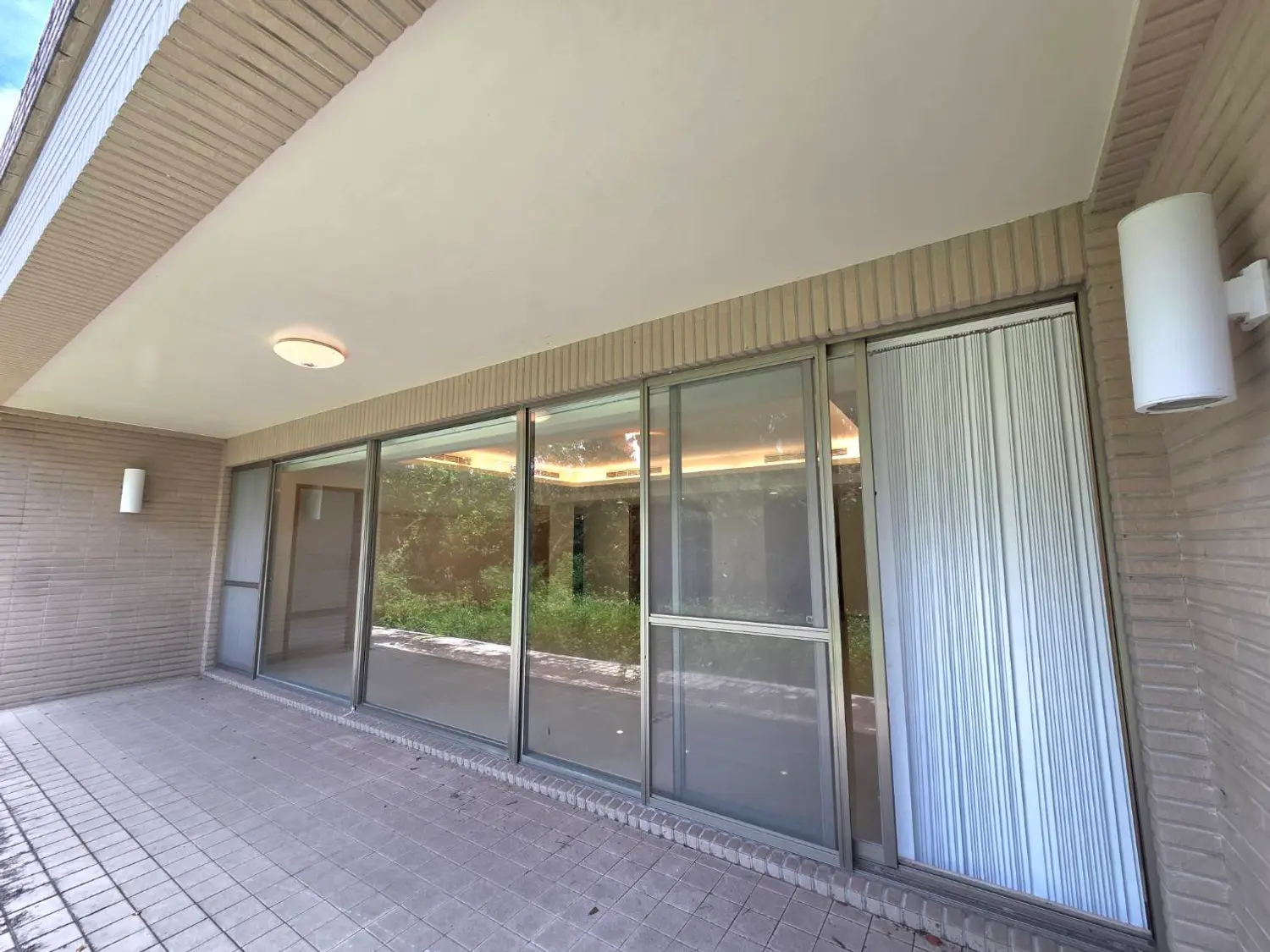 5 bedrooms villa for rent TWD 180 000 - 160 ping - Taipei City,Shilin District slide 9