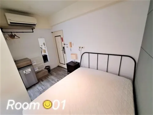 Private room for rent TWD 15 000 -  - 9 bedrooms