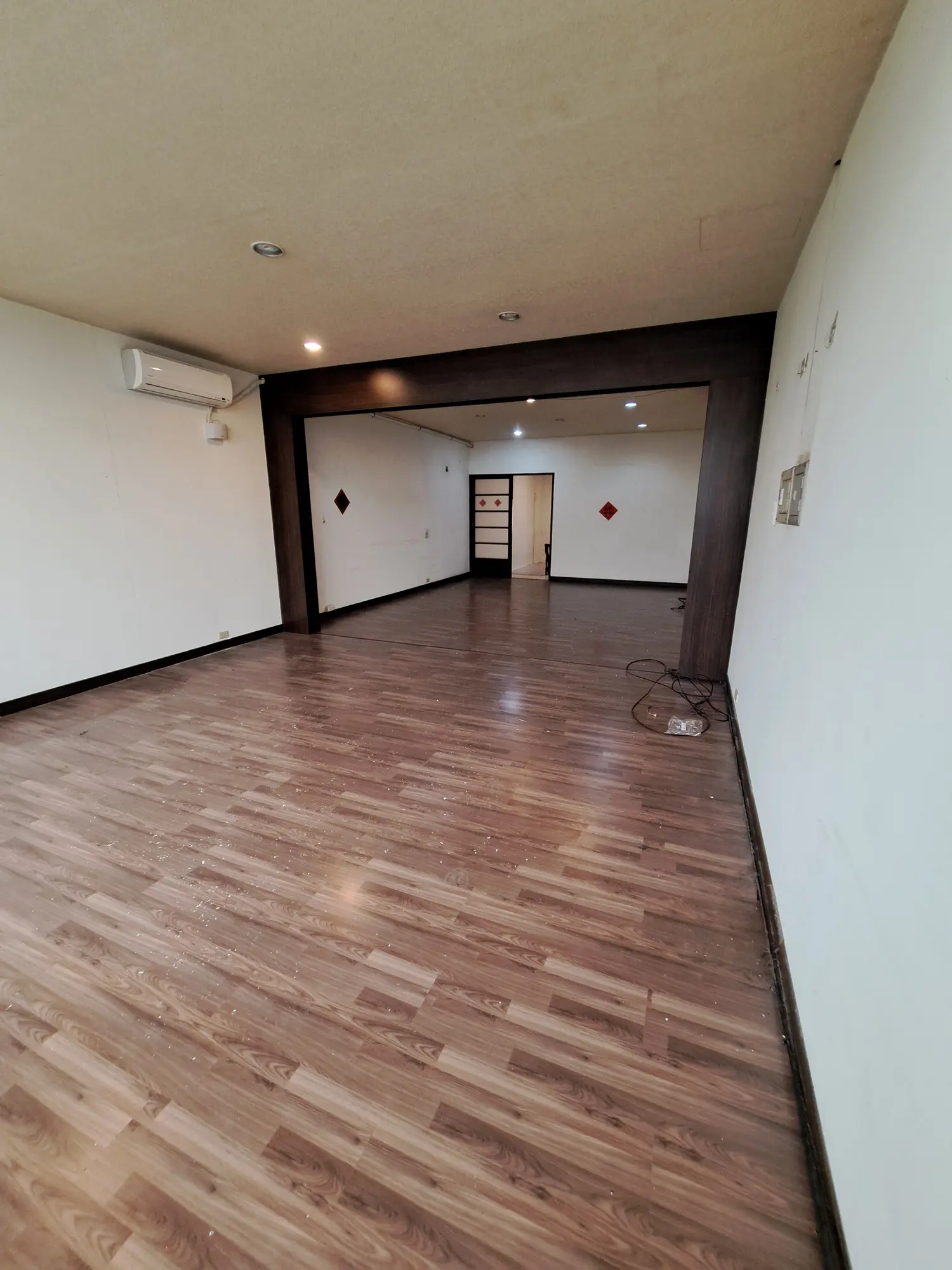 Shop / Retail for rent TWD 59 000 - 83 ping - Yongkang District, Tainan City slide 4