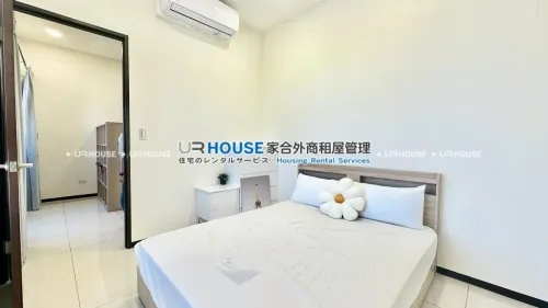 Apartment for rent TWD 78 000 - Nanjing West Road - 2 bedrooms