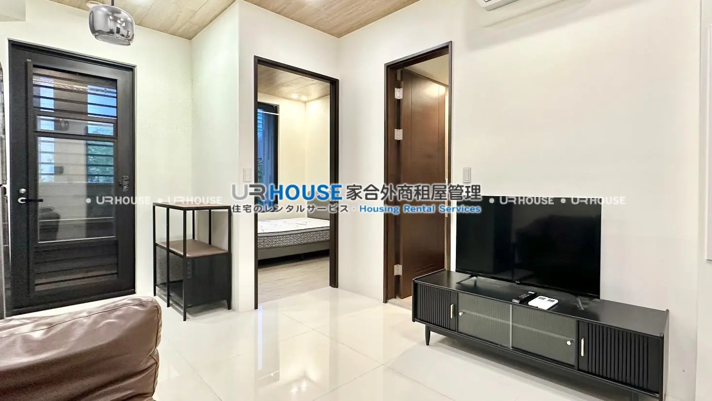 1 room apartment for rent in Nangang District, Taipei City | NT$ 49 000 | 10 ping slide 0