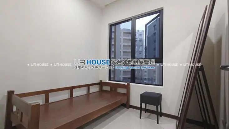 2 bedrooms apartment for rent in Beitou District, Taipei City | NT$ 40 000 | 12 ping slide 3