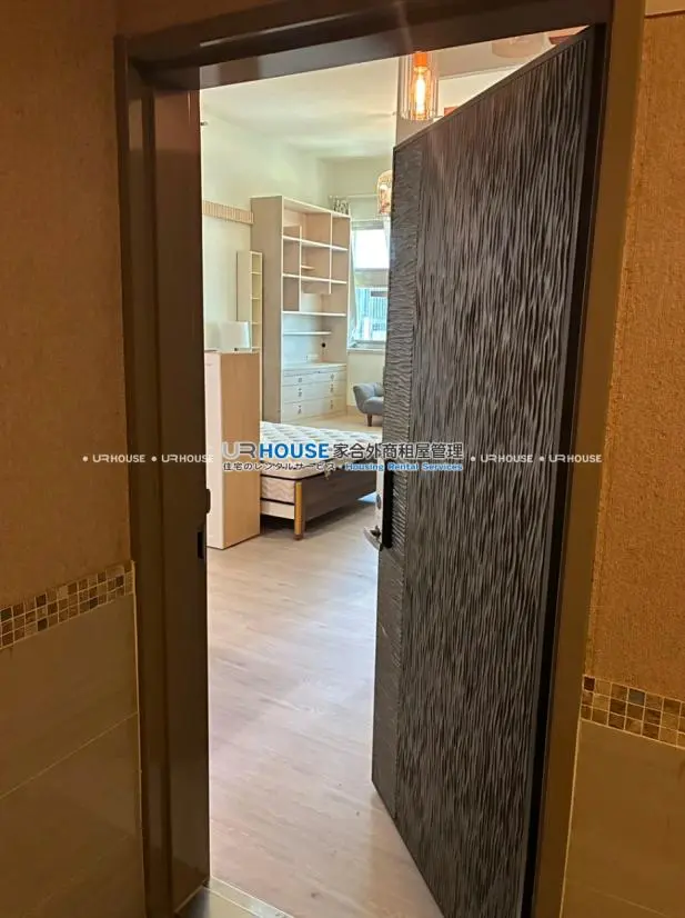 獨立套房 中山區, 台北市公寓出租 | NT$ 35 000 | 9 坪 slide 2