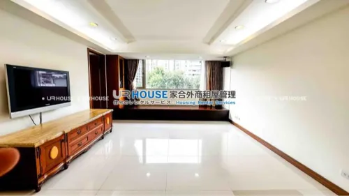 Apartment for rent TWD 58 000 -  - 4 bedrooms