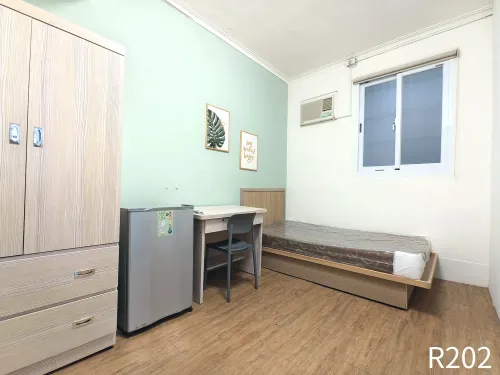 Private room for rent TWD 15 000 -  - 3 bedrooms