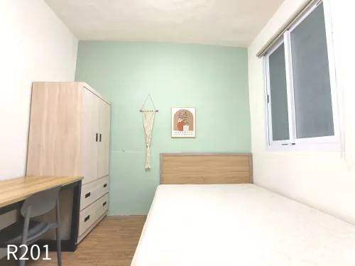 Private room for rent TWD 15 000 -  - 3 bedrooms