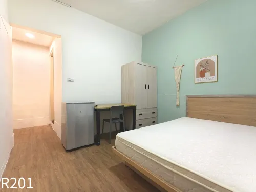 Private room for rent TWD 15 000 -  - 3 bedrooms