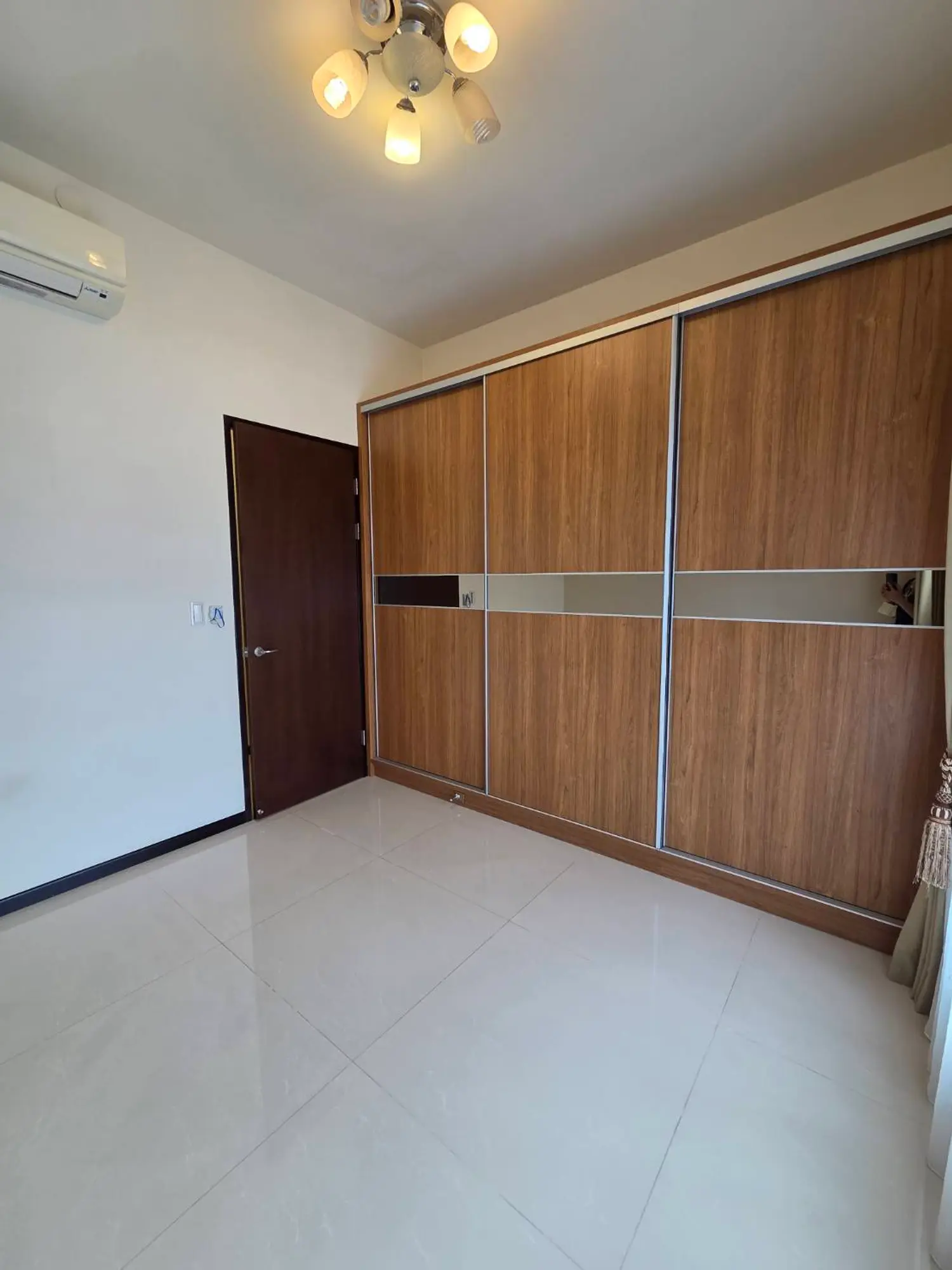 4 bedrooms apartment for rent TWD 190 000 - 90 ping - Taipei City,Shilin District slide 7