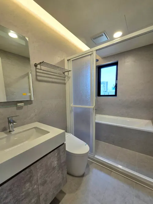 Apartment for rent TWD 160 000 - Lane 405, Section 6, Zhongshan N Rd - 3 bedrooms