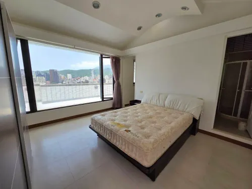 Apartment for rent TWD 20 000 - Section 2, Zhongcheng Rd - 1 room