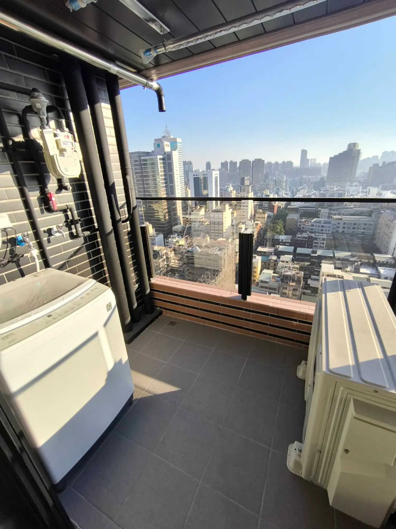 2 bedrooms apartment for rent TWD 26 000 - 19 ping - Sinsing District, Kaohsiung City slide 7