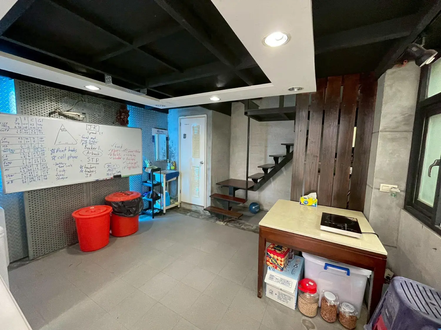 2 bedrooms townhouse for rent in Beitun District, Taichung City | TWD 18 000 | 18 ping slide 7