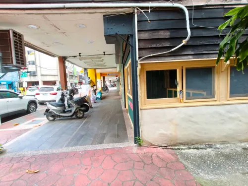 Shop / Retail for rent TWD 18 000 - 6 ping - Hualien City, Hualien County slide 2