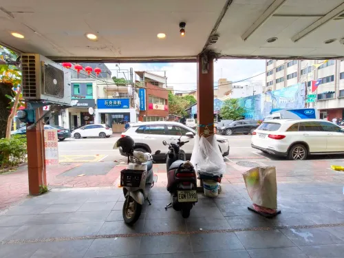 Shop / Retail for rent TWD 18 000 - 6 ping - Hualien City, Hualien County slide 5