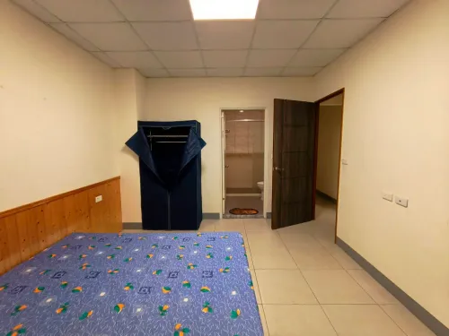 Townhouse for rent TWD 16 500 - Nanjing Street - 3 bedrooms