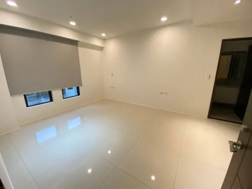 Apartment for rent TWD 148 000 - Lane 195, Section 6, Zhongshan N Rd - 3 bedrooms