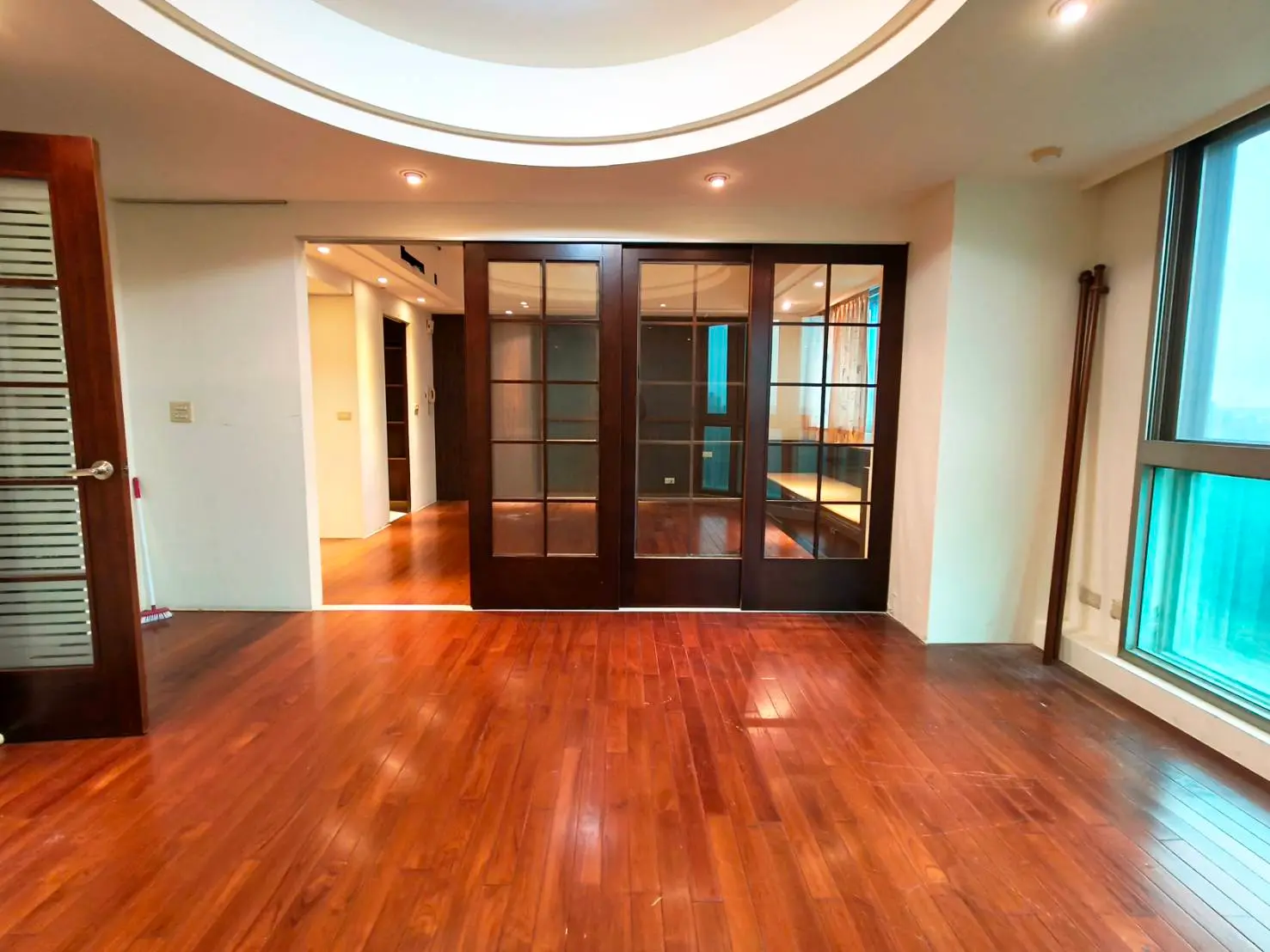 4 bedrooms apartment for sale in Hualien City, Hualien County | NT$ 15 880 000 | 62 ping slide 2