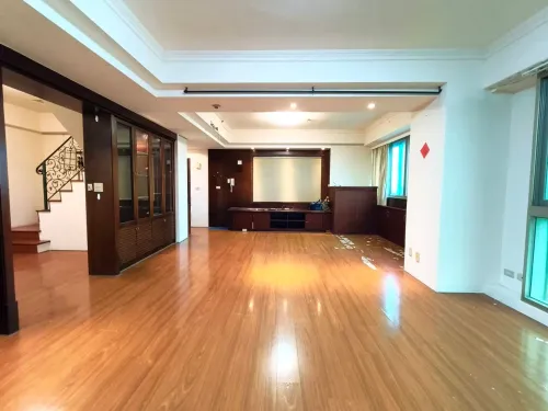 4 bedrooms apartment for sale in Hualien City, Hualien County | NT$ 15 880 000 | 62 ping slide 15