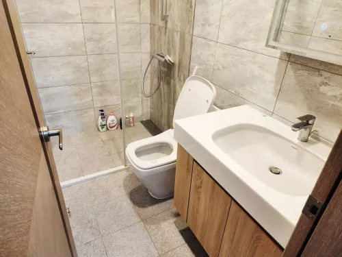 Room for rent in Zhongzheng District, Taipei City | NT$ 16 000 | 4 ping slide 3