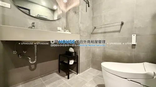 Apartment for rent TWD 49 999 - Yanping South Road - Studio