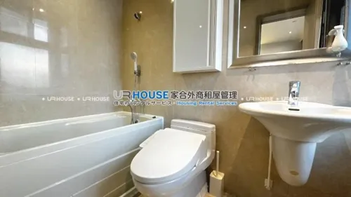Apartment for rent TWD 80 000 -  - 2 bedrooms