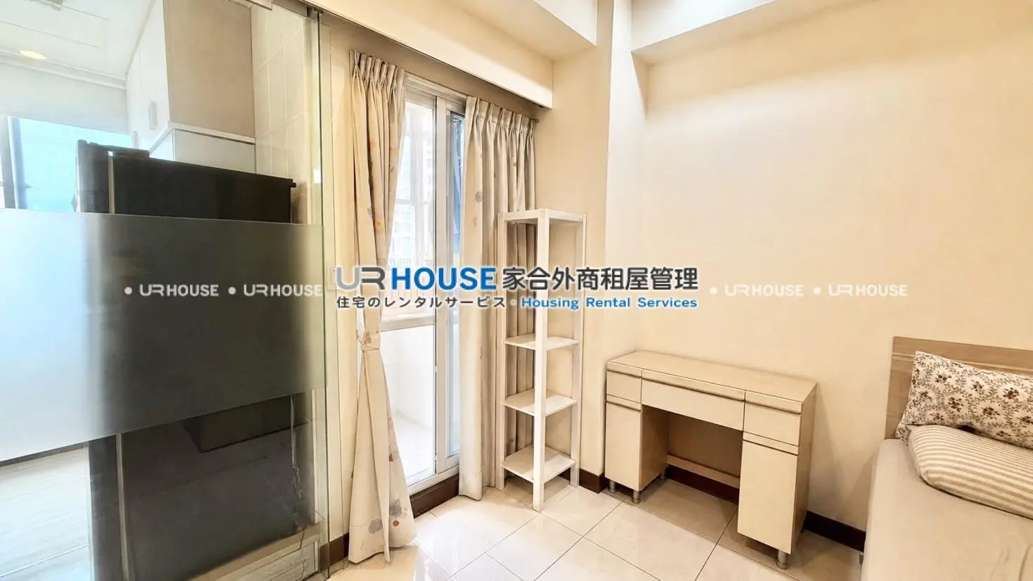 1 room apartment for rent in Xindian District, New Taipei City | NT$ 26 000 | 12 ping slide 4