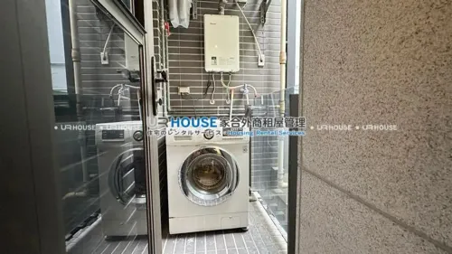 Apartment for rent TWD 32 000 -  - 1 room