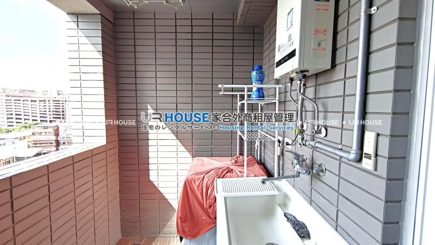 4 bedrooms apartment for rent in Shilin District, Taipei City | NT$ 150 000 | 41 ping slide 22