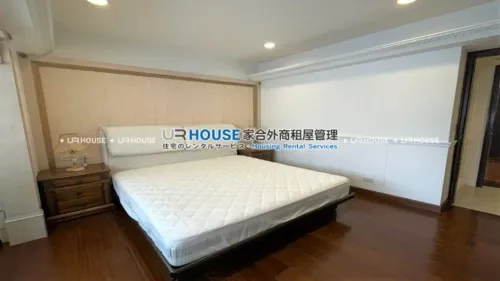 Apartment for rent TWD 70 000 - Section 2, Dunhua S Rd - 3 bedrooms