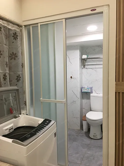 Room for rent TWD 10 500 - Alley 26, Lane 425, Dashun 2nd Road - 3 bedrooms