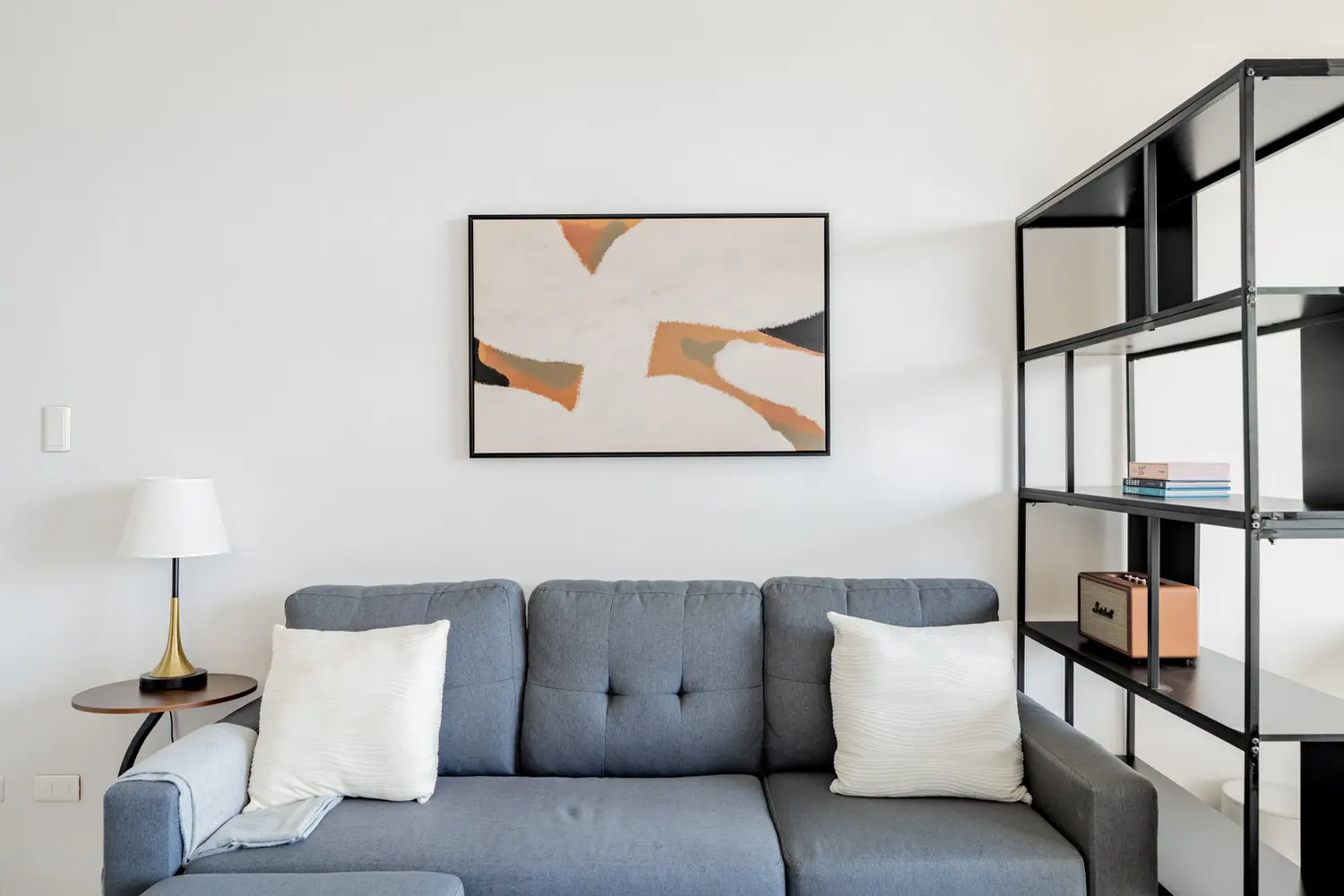 1 room apartment for rent in Zhongshan District, Taipei City | NT$ 98 330 | 21 ping slide 2