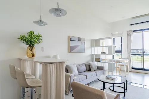 1 room apartment for rent in Zhongshan District, Taipei City | NT$ 98 330 | 21 ping slide 2