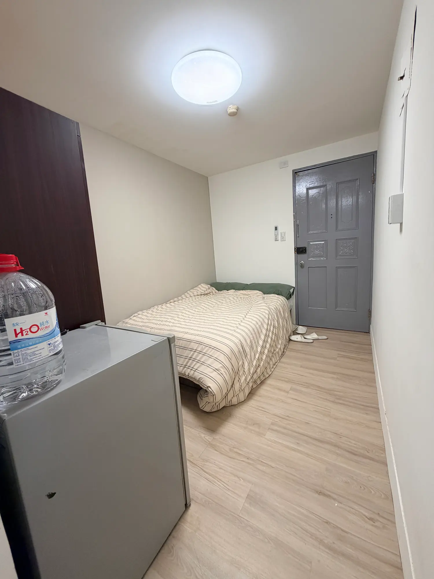 1 room apartment for rent in Zhongshan District, Taipei City | NT$ 17 800 | 5 ping slide 2