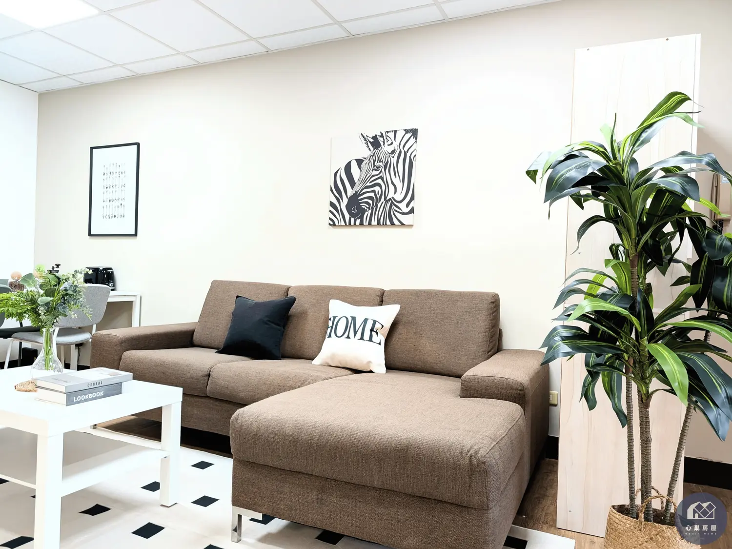 Room for rent in Xinyi District, Taipei City | NT$ 14 300 | 4 ping slide 7