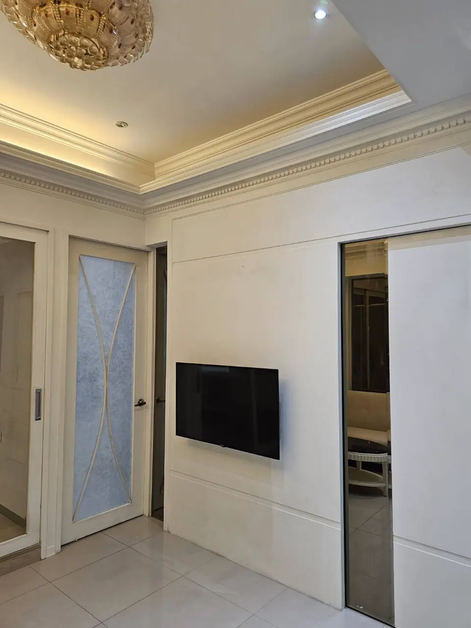 2 bedrooms apartment for rent in Zhongshan District, Taipei City | NT$ 50 000 | 12 ping slide 3