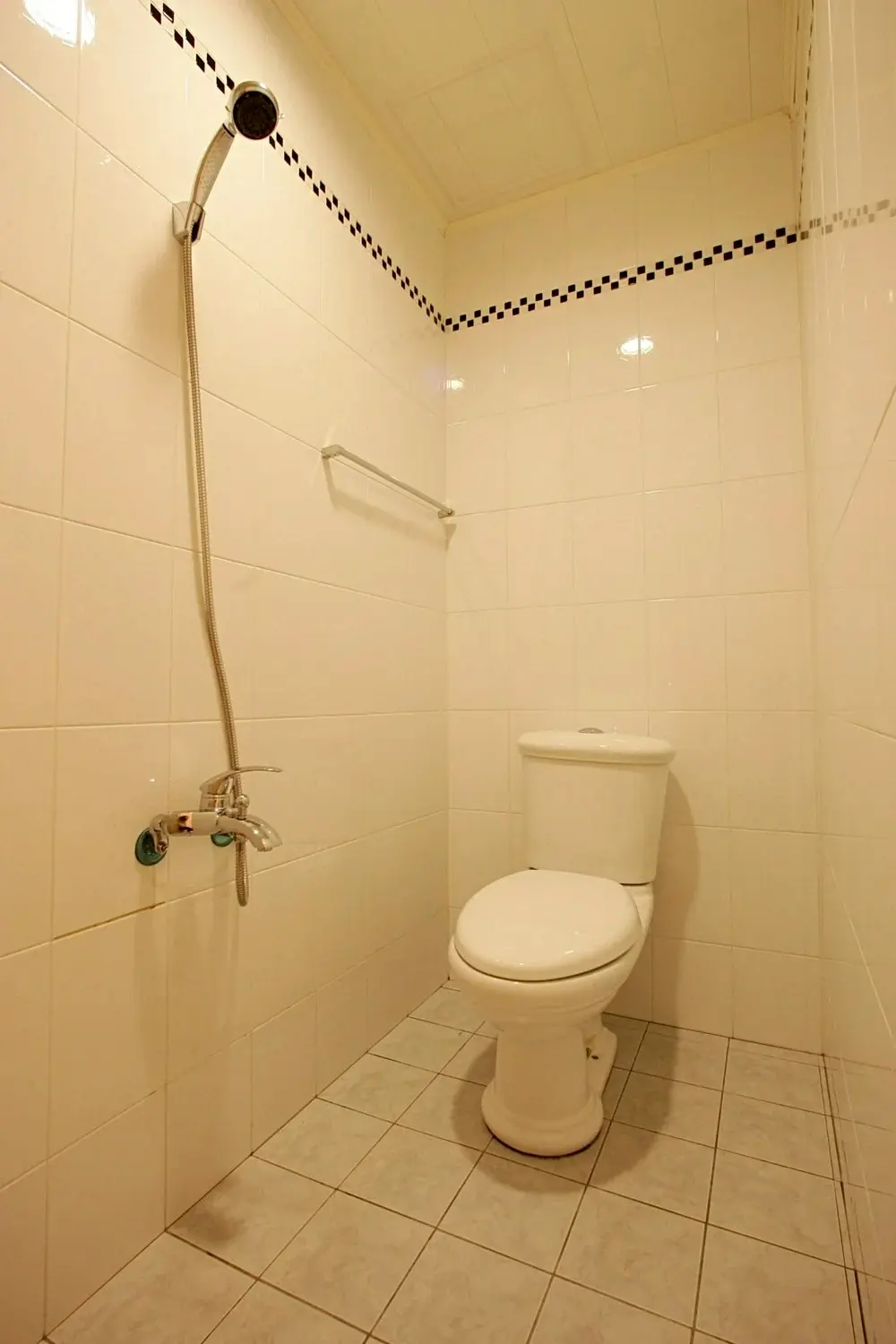 Room for rent in Xinyi District, Taipei City | NT$ 22 500 | 13 ping slide 2