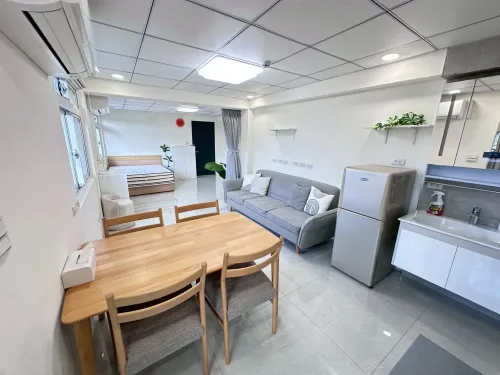 Room for rent in Taipei City, Daan District | NT$ 38 800 | 12 ping slide 3
