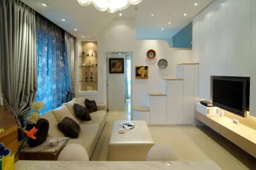 1 room apartment for rent in Xinyi District, Taipei City | NT$ 68 000 | 17 ping slide 2