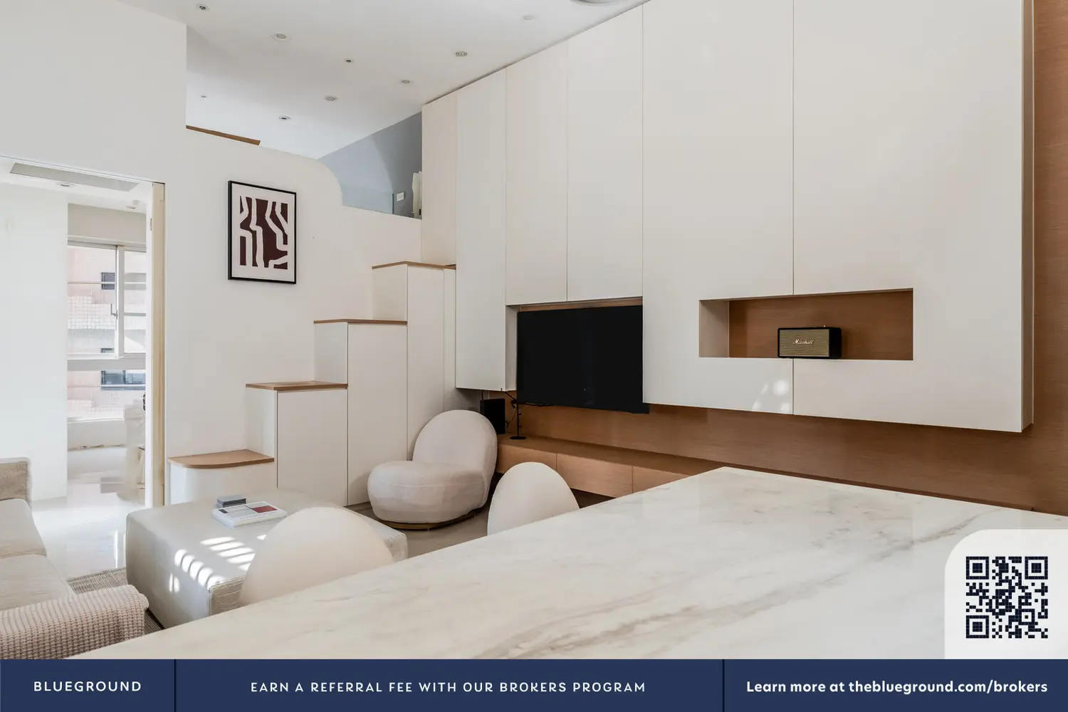 1 room apartment for rent in Xinyi District, Taipei City | NT$ 102 350 | 17 ping slide 2