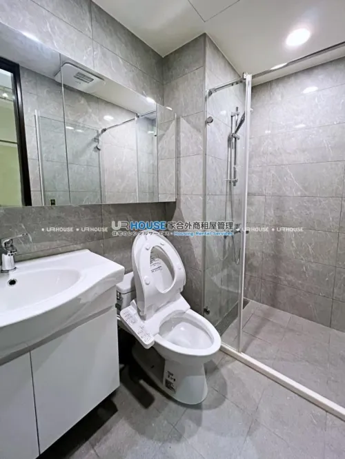 Apartment for rent TWD 34 500 - Lane 191, Section 1, Wenhua 3rd Road - 3 bedrooms