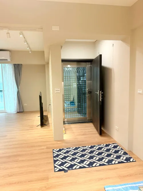 Apartment for rent TWD 115 000 - Lane 405, Section 6, Zhongshan N Rd - 4 bedrooms
