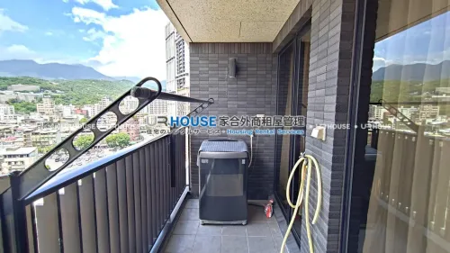 2 bedrooms apartment for rent in Beitou District, Taipei City | NT$ 60 000 | 20 ping slide 13