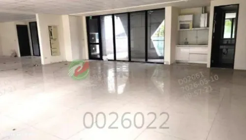Shop / Retail for rent NT$ 130 000 - Sanmin Road - 1 room
