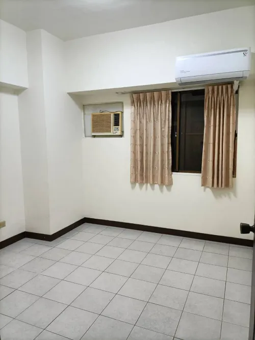 Apartment for rent NT$ 15 000 - Nanyang Road - 3 bedrooms