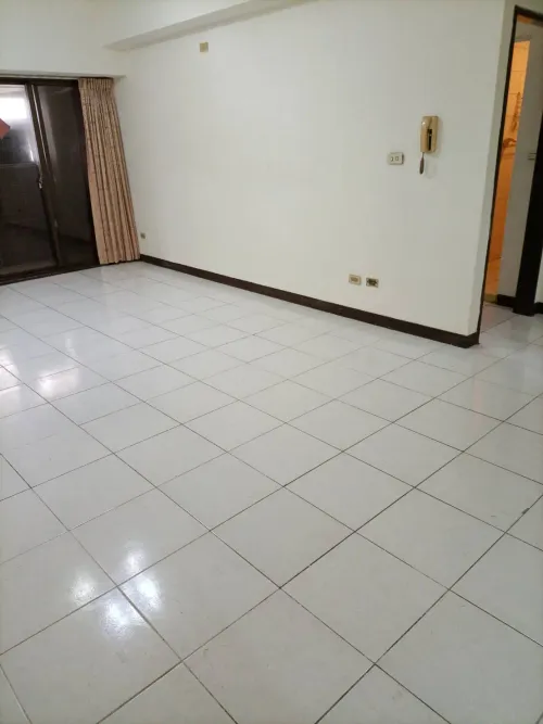 3 bedrooms apartment for rent in Nanzih District, Kaohsiung City | NT$ 15 000 | 19 ping slide 7