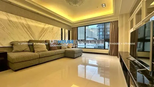 3 bedrooms apartment for rent in Wanhua District, Taipei City | TWD 64 000 | 39 ping slide 2