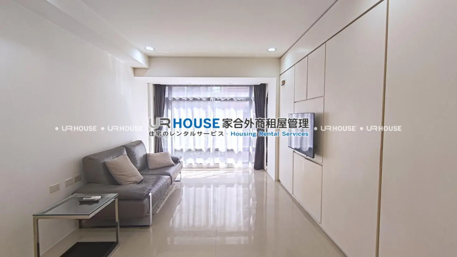 3 bedrooms apartment for rent in Zhongshan District, Taipei City | NT$ 75 000 | 30 ping slide 1